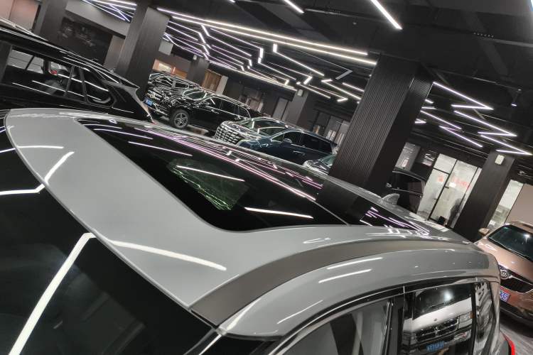 Used Nissan X-Trail 2023 e-POWER Ultra-Hybrid Dual-Motor All-Wheel-Drive Luxury Edition
