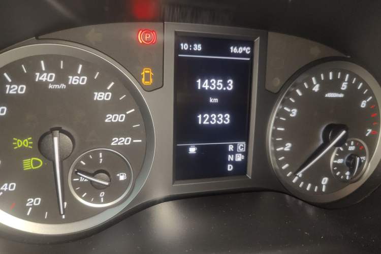 Used Mercedes-Benz Vito 2021 2.0T Elite Version 7 Seats