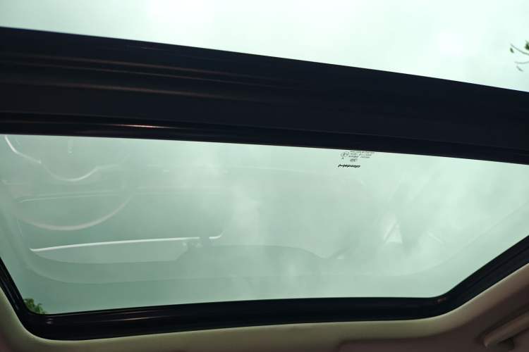 Used ORA Good Cat GT 2022 Mulan Edition 480km Long-Range续航 Headliner