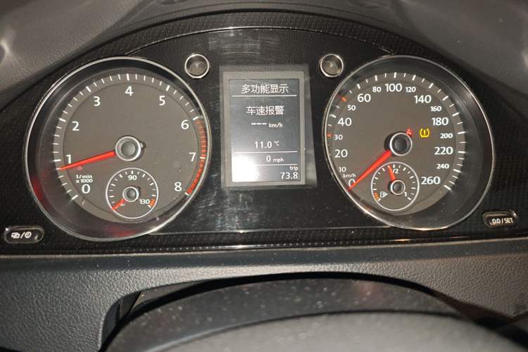 Used Volkswagen Magotan 2013 1.8TSI Luxury Model Instrument Cluster