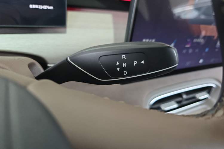 Used Chery Fengyun T8 2025 1.5T 130km Deluxe Version 5 Seats