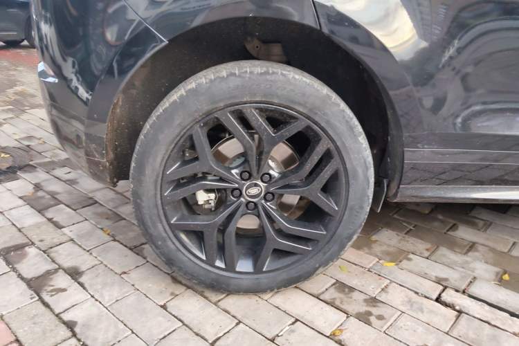 Used Land Rover Range Evoque 2021 Range Rover Velar L 249PS R-Dynamic First Edition
