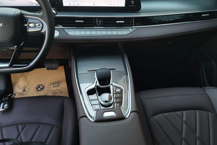 Used Chery Tiggo 8 PRO 2025 290T Two-Wheel Drive Prestige Edition Gear Lever