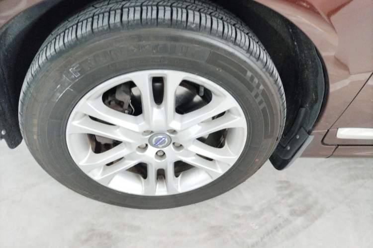 Used Volvo XC60 2015 T5 Smart Upgrade Model