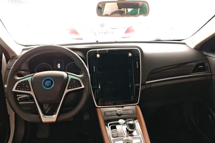 Used BYD Qin New Energy 2017 1.5T Luxury Model