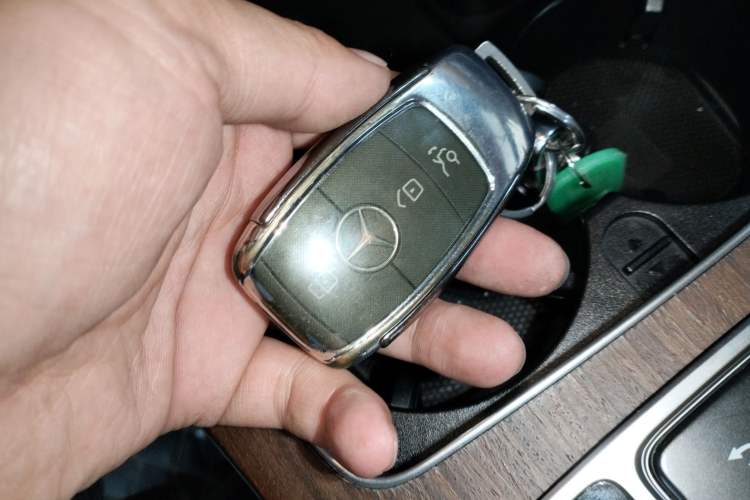 Used Mercedes-Benz GLC 2021 GLC 300 L 4MATIC Dynamic Model