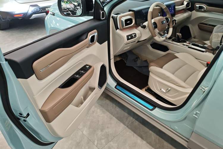 Used Geely Auto icon 2022 1.5TD Qingyuan Limited Edition