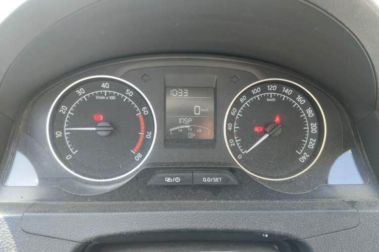 Used Skoda Rapid Spaceback 2016 Revised Version 1.6L Manual Front-Drive Edition