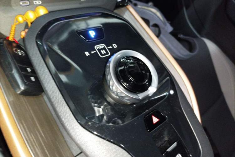 Used Toyota bZ3 2023 616 km Long-Range PRO
