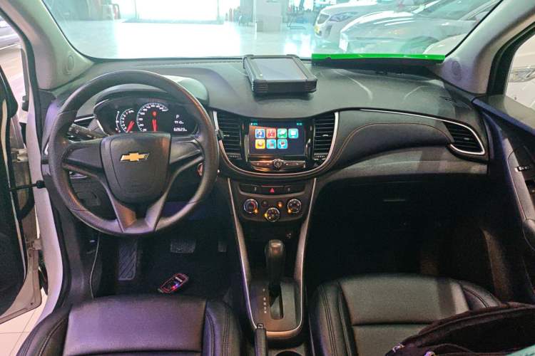 Used Chevrolet Trax 2018 330T Automatic Two-Wheel Drive Elite Model