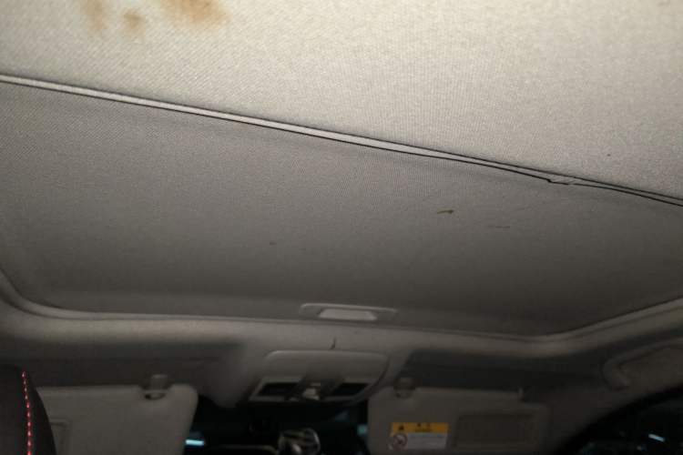 Used Mazda 3 Axela 2017 Sedan 1.5L Automatic Luxury Model China VI Standard