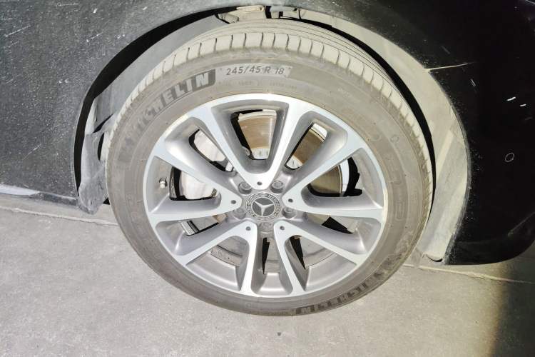 Used Mercedes-Benz E-Class 2018 Facelift E 200 L
