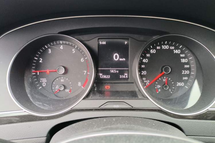 Used Volkswagen Magotan 2017 330TSI DSG Luxury Model