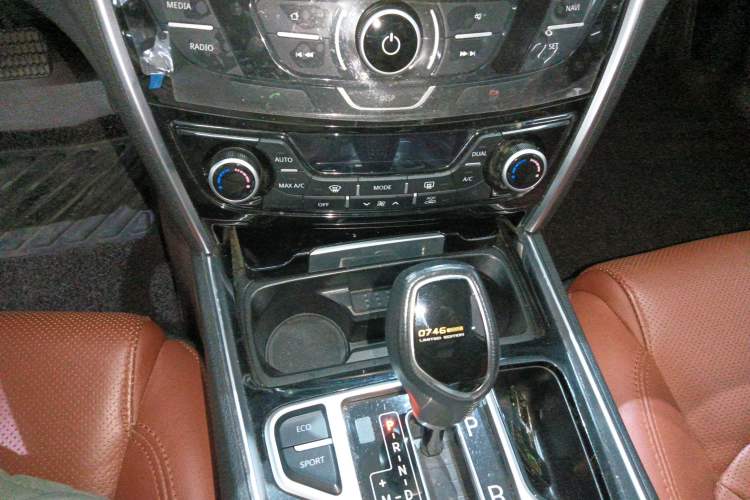 Used Geely Auto Emgrand GT 2015 Diplomatic Limited Edition 1.8T Premium Model
