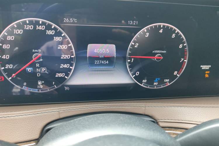 Used Mercedes-Benz S-Class 2018 S 320 L
