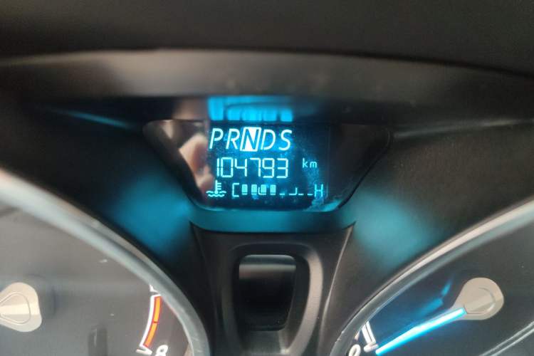 Used Ford Fiesta 2013 Hatchback 1.5L Automatic Fashion Edition
