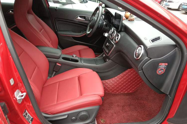 Used Mercedes-Benz A-Class 2017 Revised Version A 200 Fashion Edition
