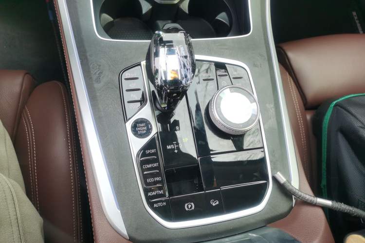 Used BMW X5 2020 xDrive40i Luxury Model with M Sport Package