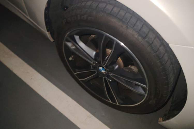 Used BMW 1 Series 2023 120i M Sport Edition Right Front Wheel Hub