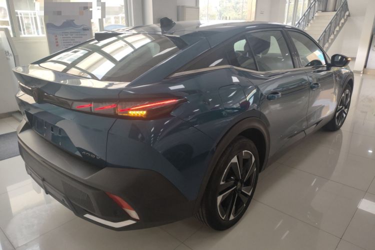 Used Peugeot 408X 2023 Boundary-Free Edition
