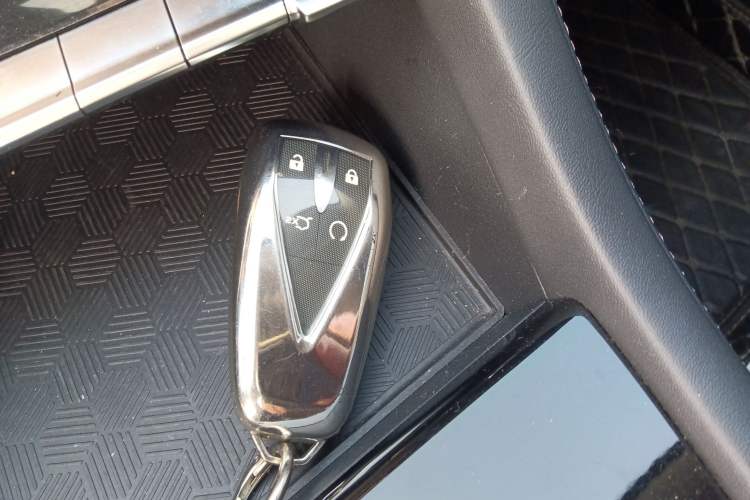 Used CHANGAN Eado 2022 PLUS Blue Whale NE 1.4T GDI DCT Prestige Edition Interior 1