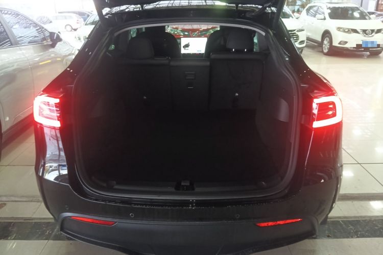 Used Tesla Model Y 2022 Rear-Wheel-Drive Version
