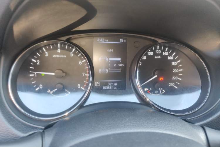 Used Nissan X-Trail 2017 2.5L CVT Leading Edition 4WD