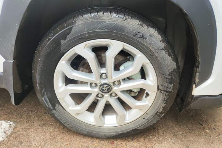 Used Toyota FRONTLANDER 2024 2.0L CVT Elite Edition Right Front Wheel Hub