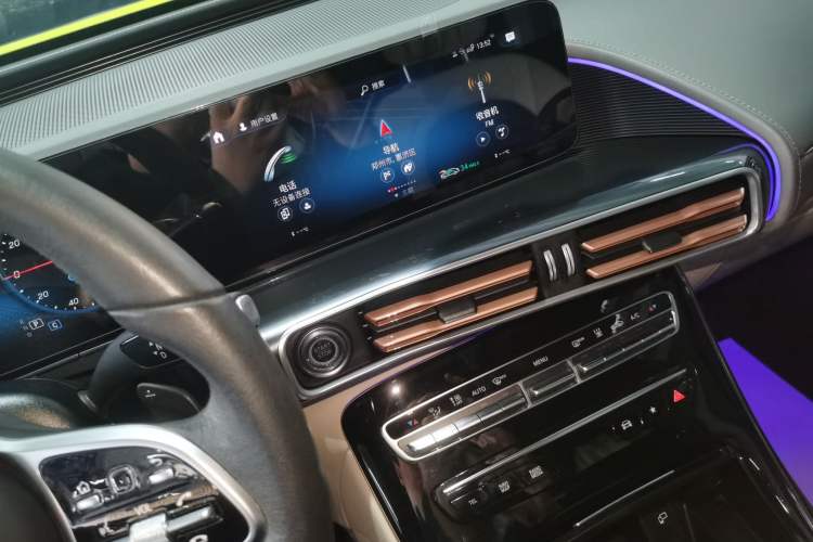 Used Mercedes-Benz EQC 2021 EQC 400 4MATIC
