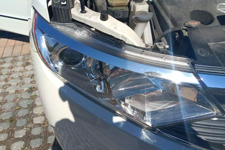 Used Nissan Quest 2015 3.5L SL
