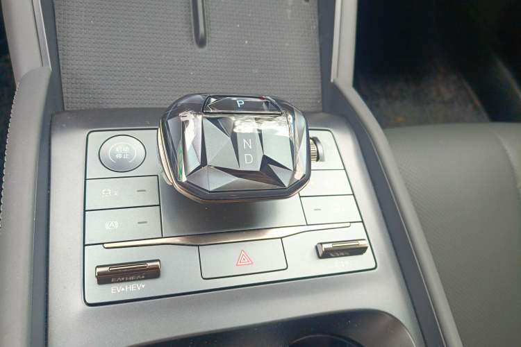 Used BYD Qin L 2024 DM-i 120KM Leading Model