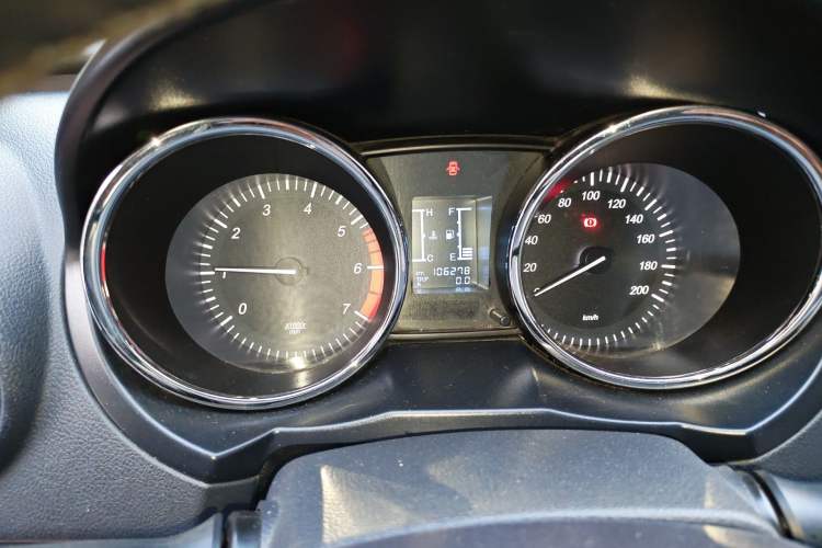 Used HYOSOW S3 2014 1.5L Comfort Version China IV Emission Standard