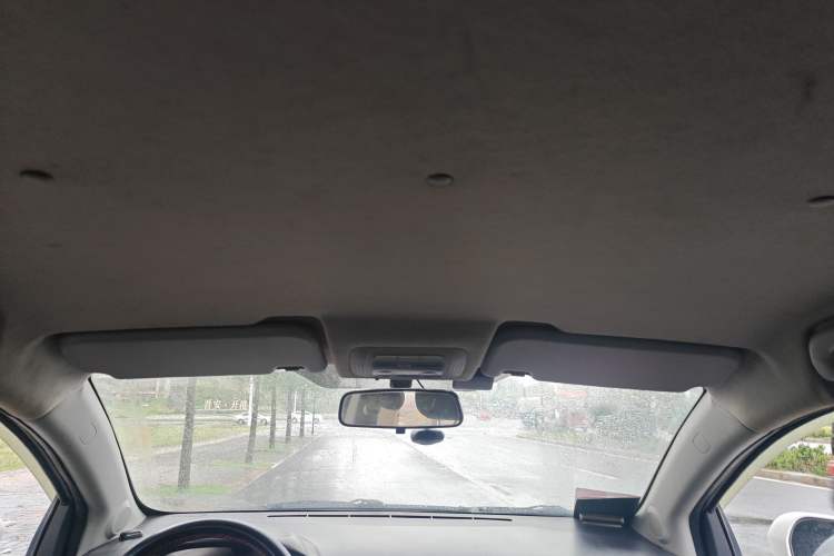 Used Brilliance H220 2014 1.5L Manual Comfort Model
