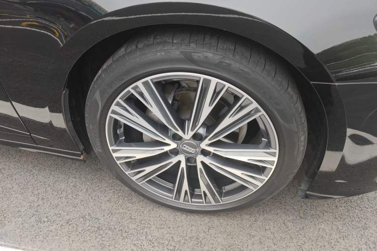 Used Audi A6L 2019 40 TFSI Luxury Dynamic Model