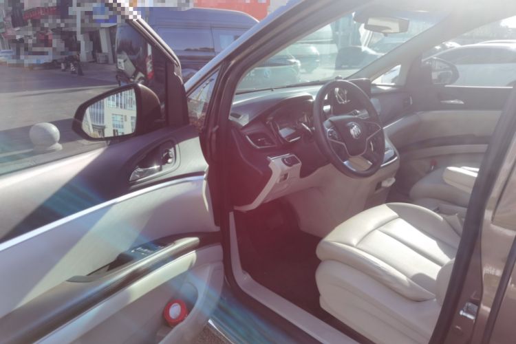 Used Buick GL8 2023 Land Executive Class Smart Enjoyment Model Driver Seat