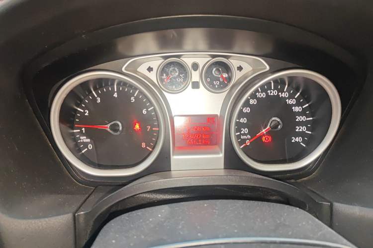 Used Ford Focus 2011 Hatchback 1.8L Manual Comfort Model
