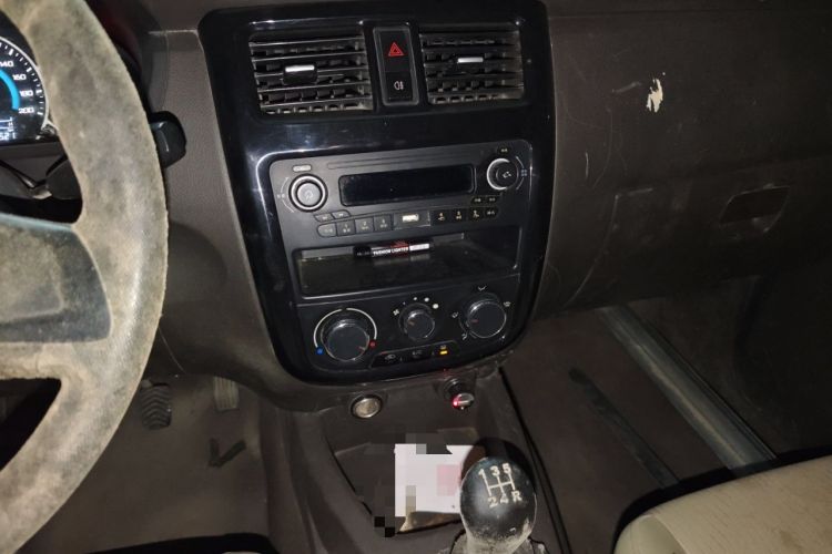 Used Wuling Rongguang V 2018 1.5L Practical Version
