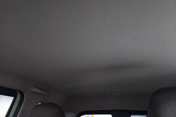 Used Wuling Hongguang MINIEV 2021 Macaron Premium Model – Lithium-NMC Headliner