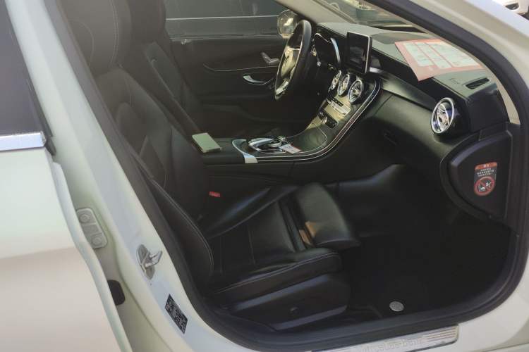 Used Mercedes-Benz C-Class 2015 Restyled C 180 L Sport Edition
