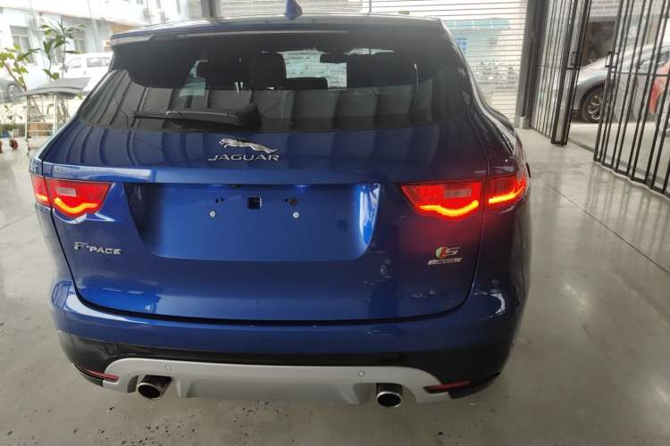 Used Jaguar F-PACE 2016 3.0 SC Four-Wheel Drive S High-Performance Edition Rear