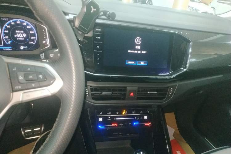 Used Volkswagen Tayron X 2020 330TSI Two-Wheel Drive Luxury Smart Connectivity Version
