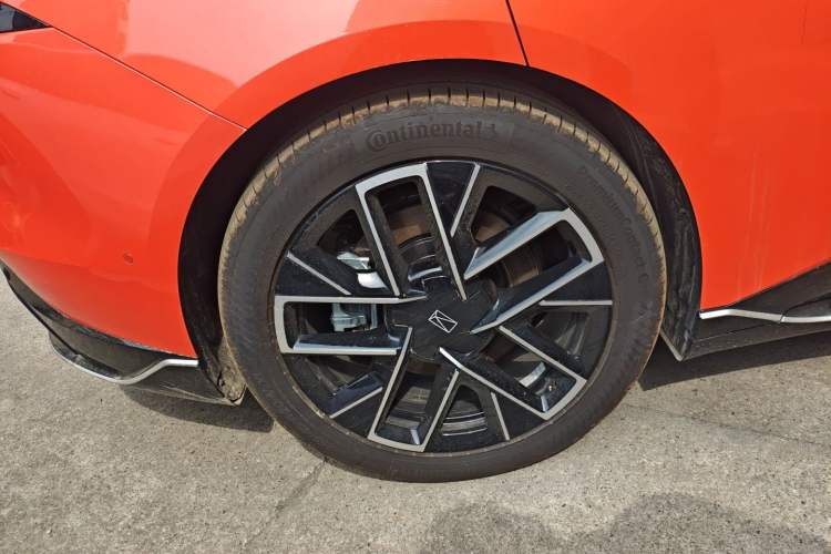 Used Avatr 06 2025 Pro Range-Extended Edition