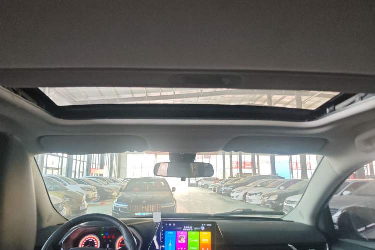 Used Soueast DX5 2019 1.5L Manual Luxury Version
