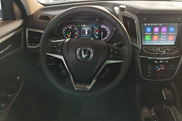 Used Changan CS75 2017 Shangkui Edition 1.5T Automatic Fengxiang Model