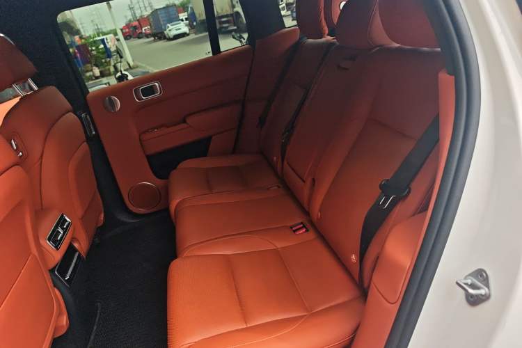 Used Li Auto L7 2023 Air model
