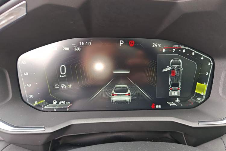 Used Lynk & Co 05 2020 2.0TD Two-Wheel Drive Shine Halo Instrument Cluster