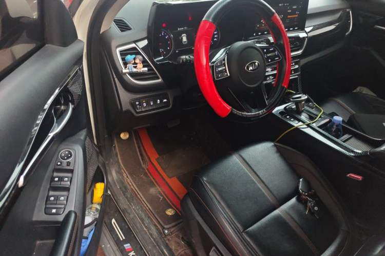 Used Kia KX3 2020 1.5L CVT Smart Edition Driver Seat