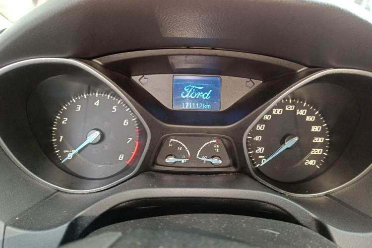 Used Ford Focus 2012 Hatchback 1.6L Automatic Fashion Edition
