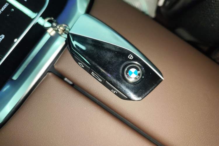 Used BMW 7 Series 2023 740Li Leading Model M Sport Package