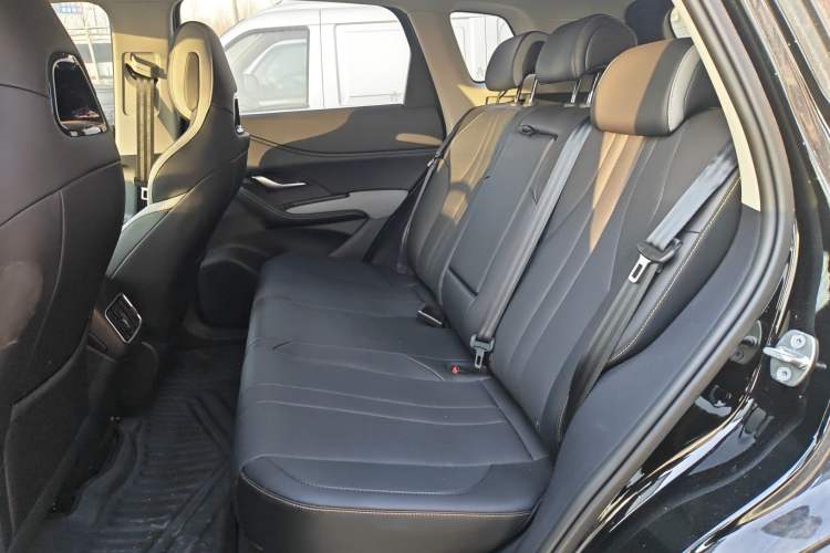 Used BYD Sealion 05 DM-i 2025 DM-i Smart Drive 115KM Flagship Model
